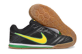 Chuteira Nike Gato IC